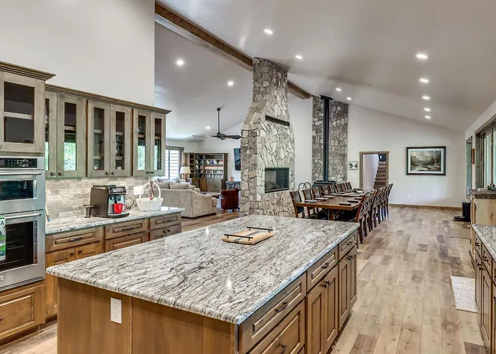 Spacious Family Gem W/ Patio, 3 Mi To Rainbow * Pinetop-Lakeside