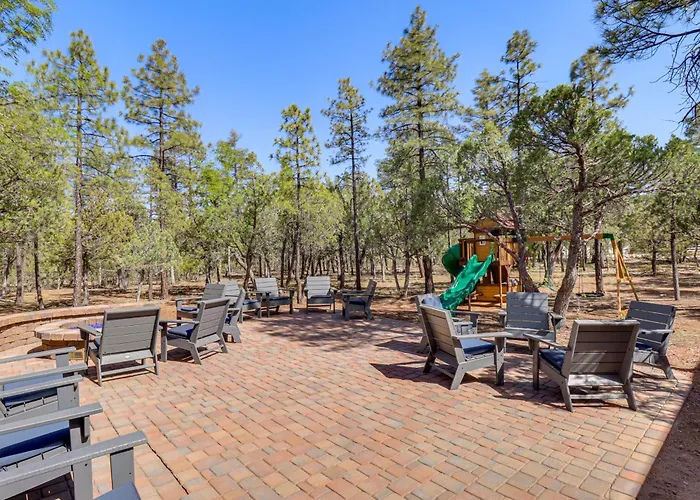 Holiday home Spacious Family Gem W/ Patio, 3 Mi To Rainbow *